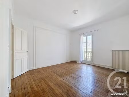 appartement 3 pièces 92 m²
