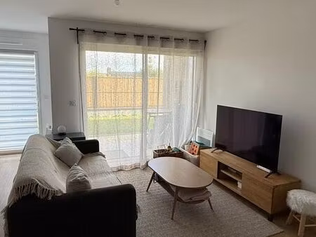 location t2 rez de jardin liffré centre