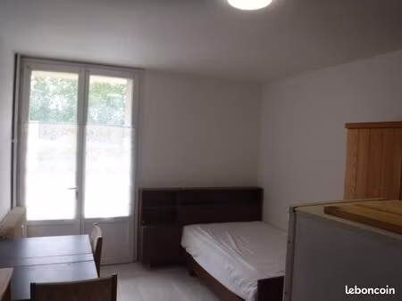 appartement 1 pièce 17m²