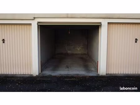 a vendre a bayonne garage