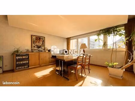 appartement/local professionnel cronenbourg centre