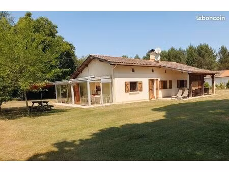 maison landaise rénovée sur terrain de plus de 2000m2