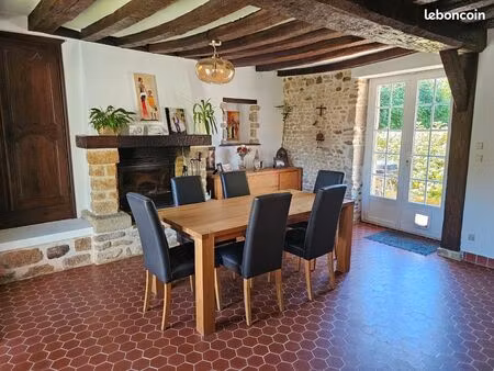 maison en pierre 6 pièces