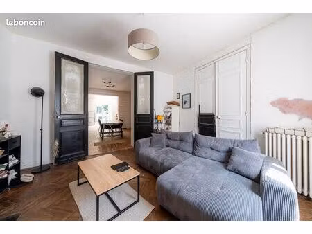 maison 5 pièces 152 m²