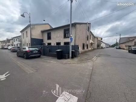 maison 8 pièces 179 m²