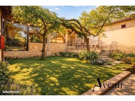 ferme 9 pièces 204 m²