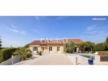 propriété 5 pièces 178 m²