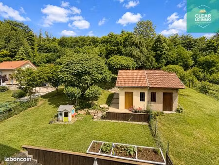maison 6 pièces 130 m²