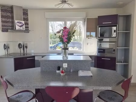 maison 6 pieces 225 m2 avec piscine intérieure