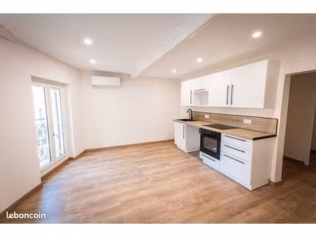 appartement béziers centre 66m2 rénové avec terrasse - climatisation - cuisine équipée