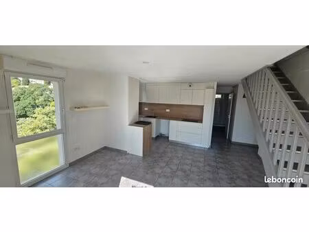 appartement t4 de 64m² avec terrasse et parking