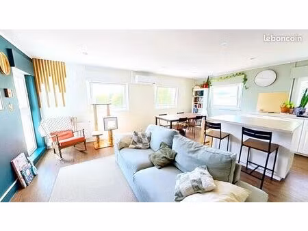 à issoire  appartement lumineux 5 pièces