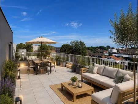 t4 récent de 80 m² avec terrasse exceptionnelle de 59 m² et 2 garages – lys-lez-lannoy