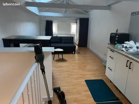beau studio meublé proche fac