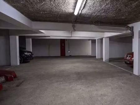 parking souterrain metz devant les ponts