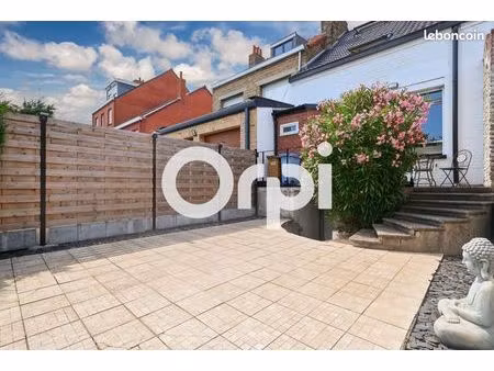 maison de ville 3 pièces 83 m²