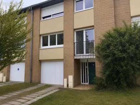 maison 6 pièces 137 m²