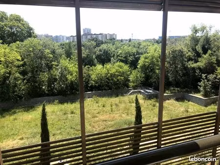 studio 1 pièce 24 m²