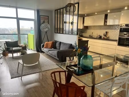 appartement t3 avec balcon et parking