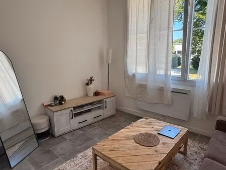 studio meublé