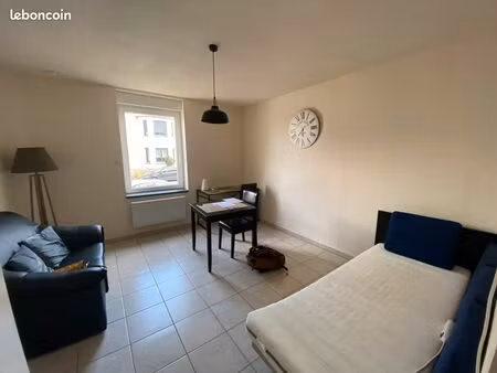 studio meublé 25m² – yutz (57970) – 600 cc