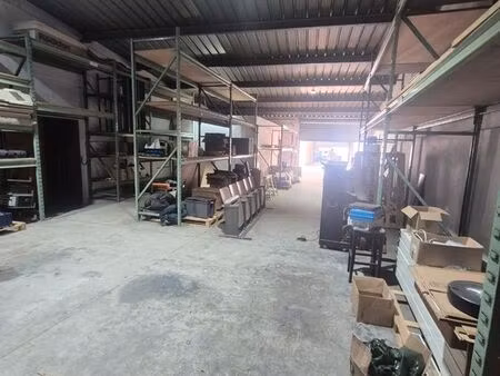 local d'activité / hangar à louer – reims centre