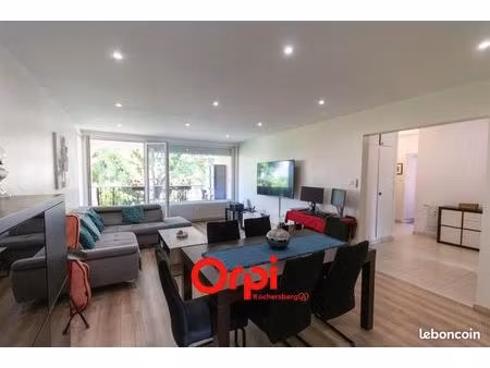 appartement 4 pièces 93 m²
