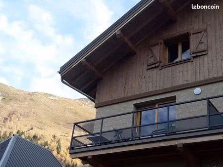 location à l'année appartement meublé duplex t3 avec balcon & parking