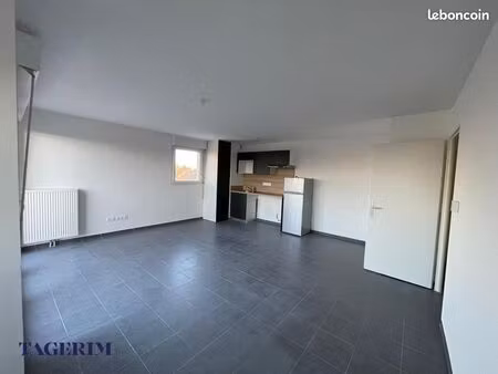 appartement 3 pièces 65 m²