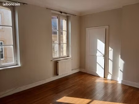 appartement t3 de 72 m² – metz centre-ville
