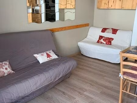 studio meublé