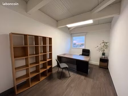 bureau neuf meublé à louer