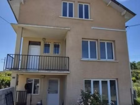 maison 11 pièces 270 m²