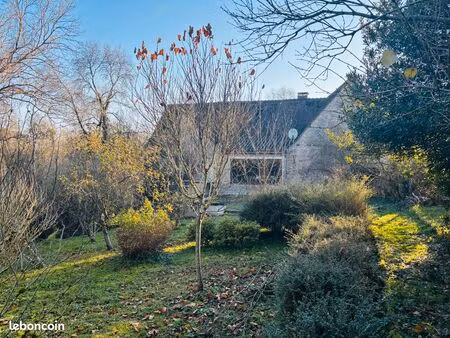 moulin du xie siècle rénové 130m² + fort potentiel - proche cormatin