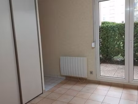 studio dans résidence sécurisée