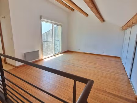 maison f2 en duplex + patio