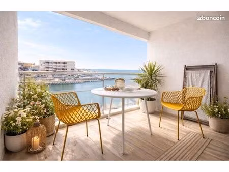 appartement t2 avec terrasse et vue mer
