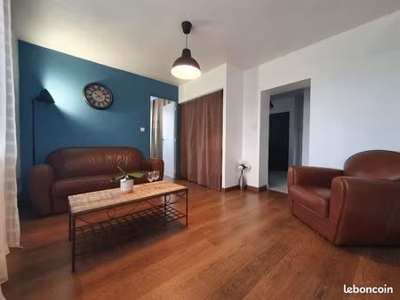 charmant t2 meublé avec patio
