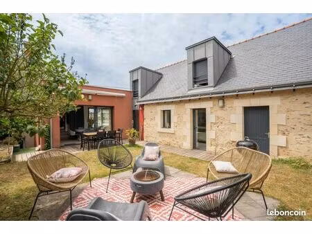 maison 7 pièces 158 m²