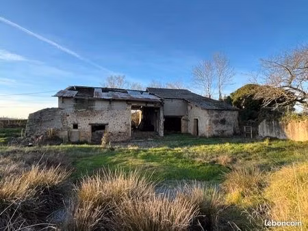ancienne ferme à rénover ou reconstruire avec belle vue