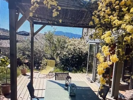 maison dans un mas
