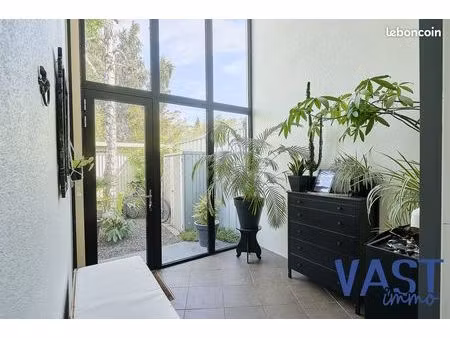 maison 4 pièces 121 m²