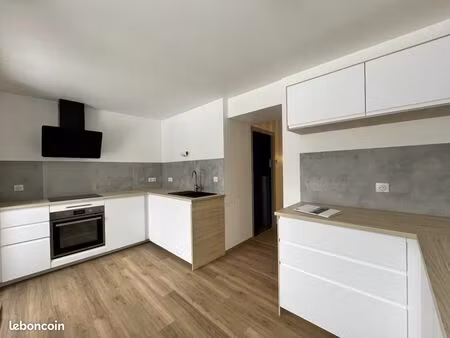 maison 5 pièces 137 m²