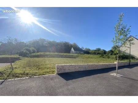 terrain constructible viabilisé – 1 094 m² – moroges (71390)