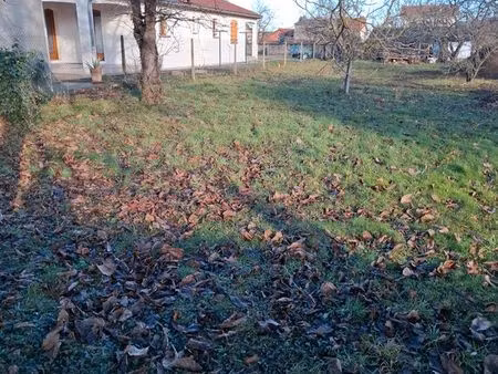 terrain à bâtir de 531 m2