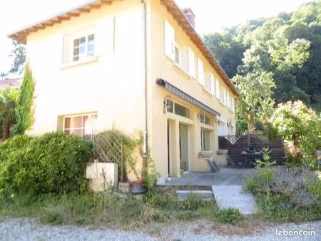 appartement 4 pièces 124 m²