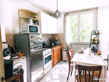appartement t1 bis/29m2 proche ligne d  arrêt parc jo blanchon