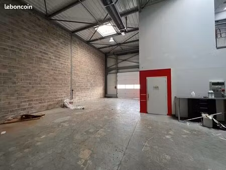 local d'activite 179 m² beauvais
