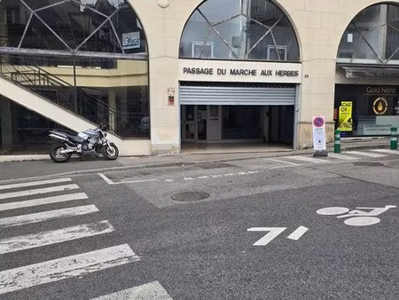local commercial compiegne