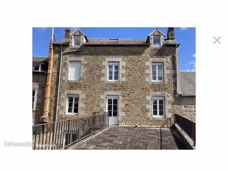 maison de ville en pierre – t10 – 250 m² – 6 chambres – loft